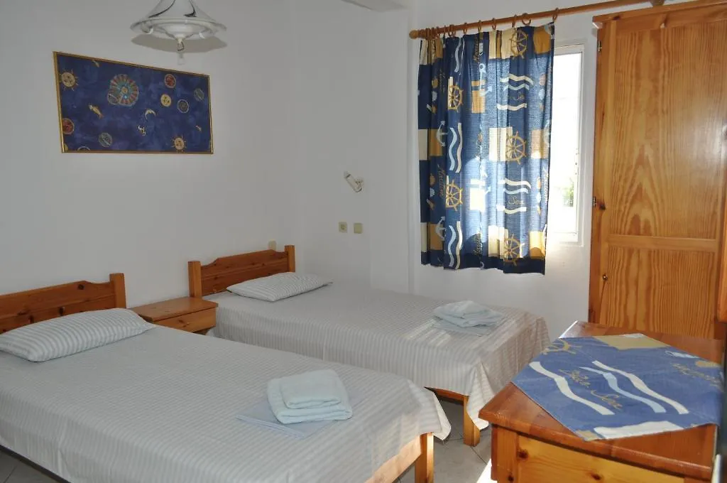 Studios Castro Hotel Sithonia 0*, Toroni