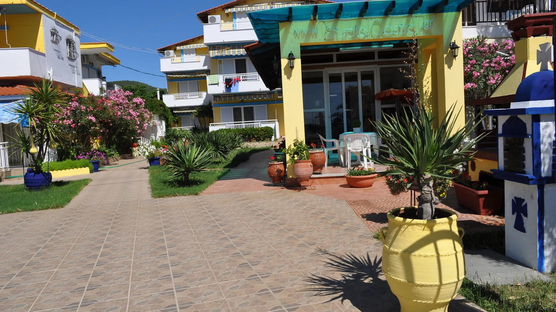 Studios Castro Hotel Sithonia Apartment