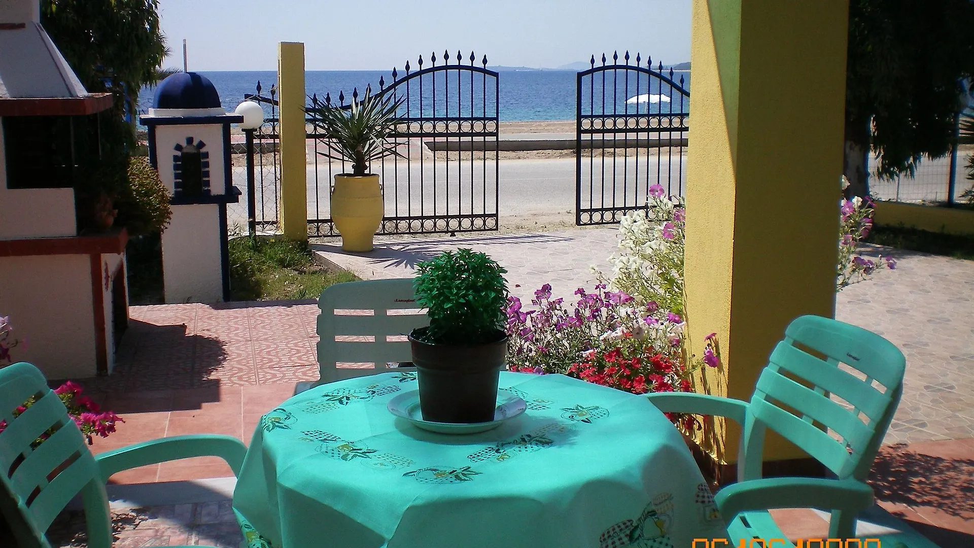 Studios Castro Hotel Sithonia Toroni